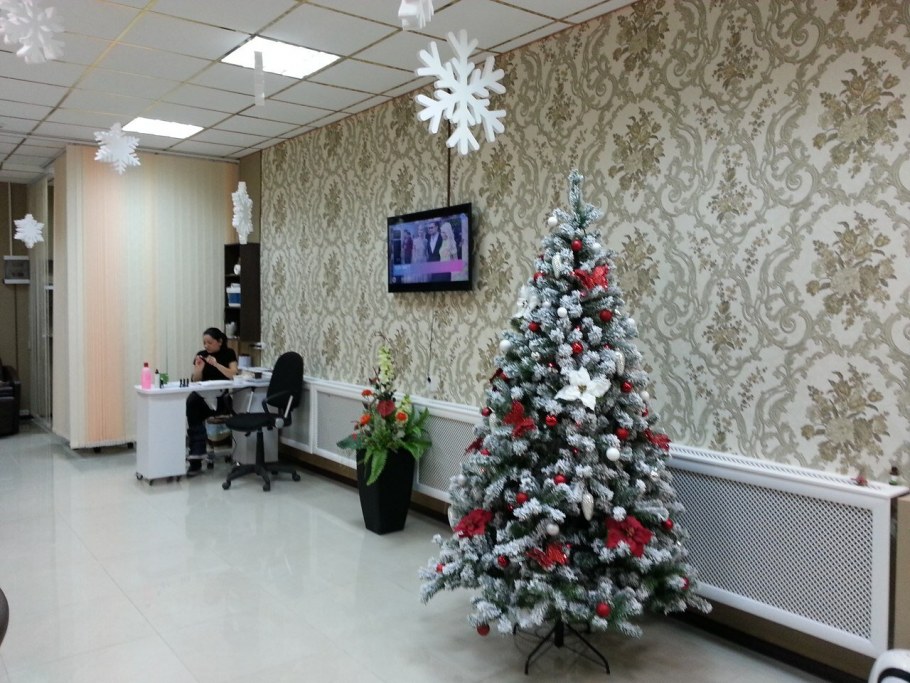 Украшение салона красоты на новый год