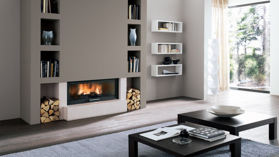 Камин встроенный в стенку