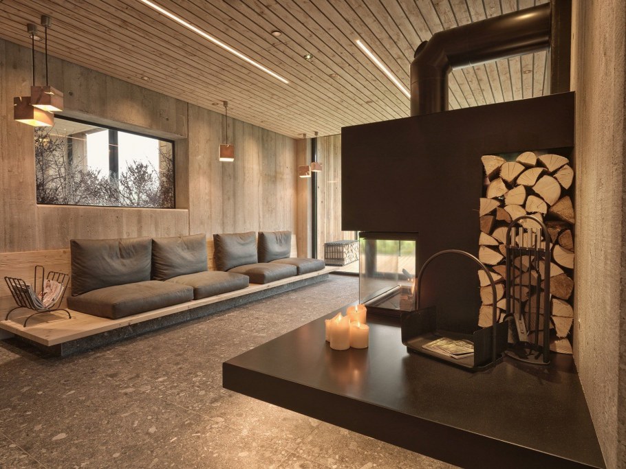 Гостиная в полуподвале