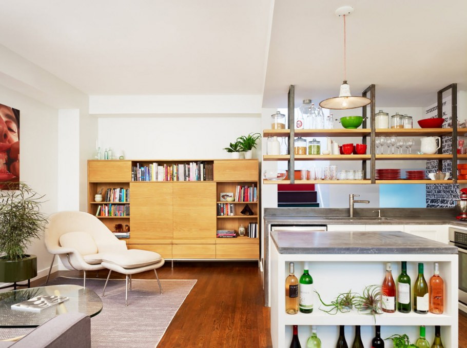 Открытые полки на кухне