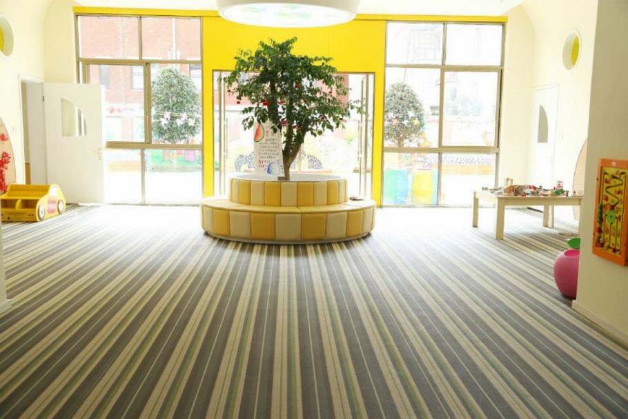 Стеклянный пол