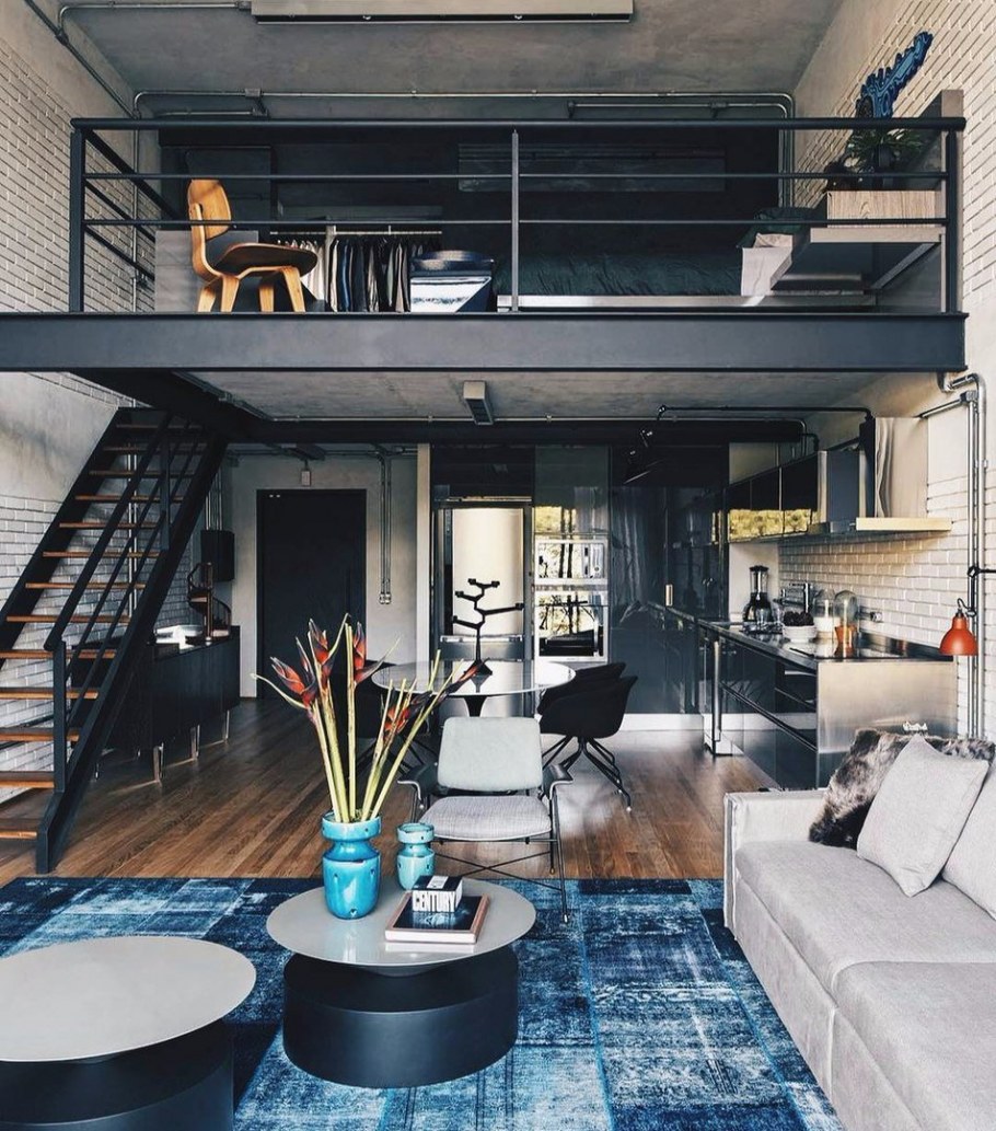 Красивая двухэтажная квартира