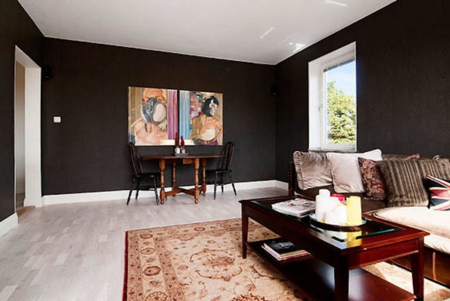 Темный пол светлые стены