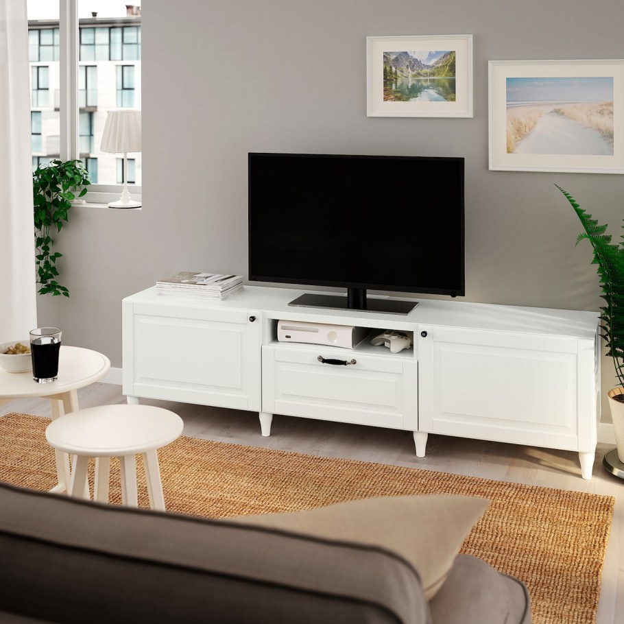 Тумба под ТВ ikea Besto