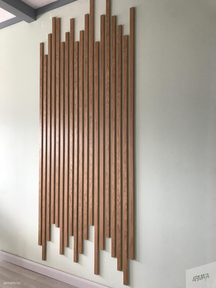 Гостиная с декоративными рейками