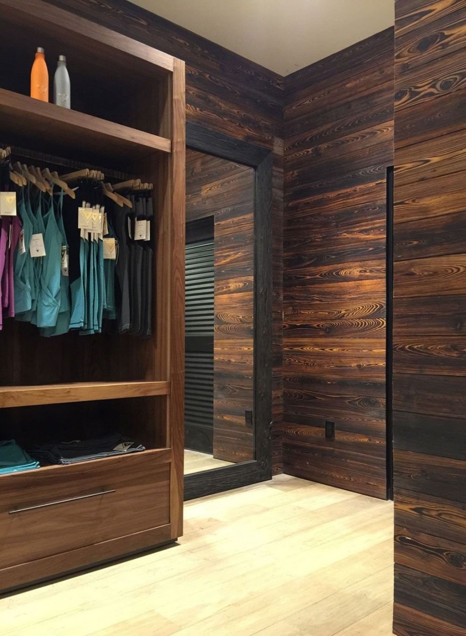 Современная отделка коридора в доме