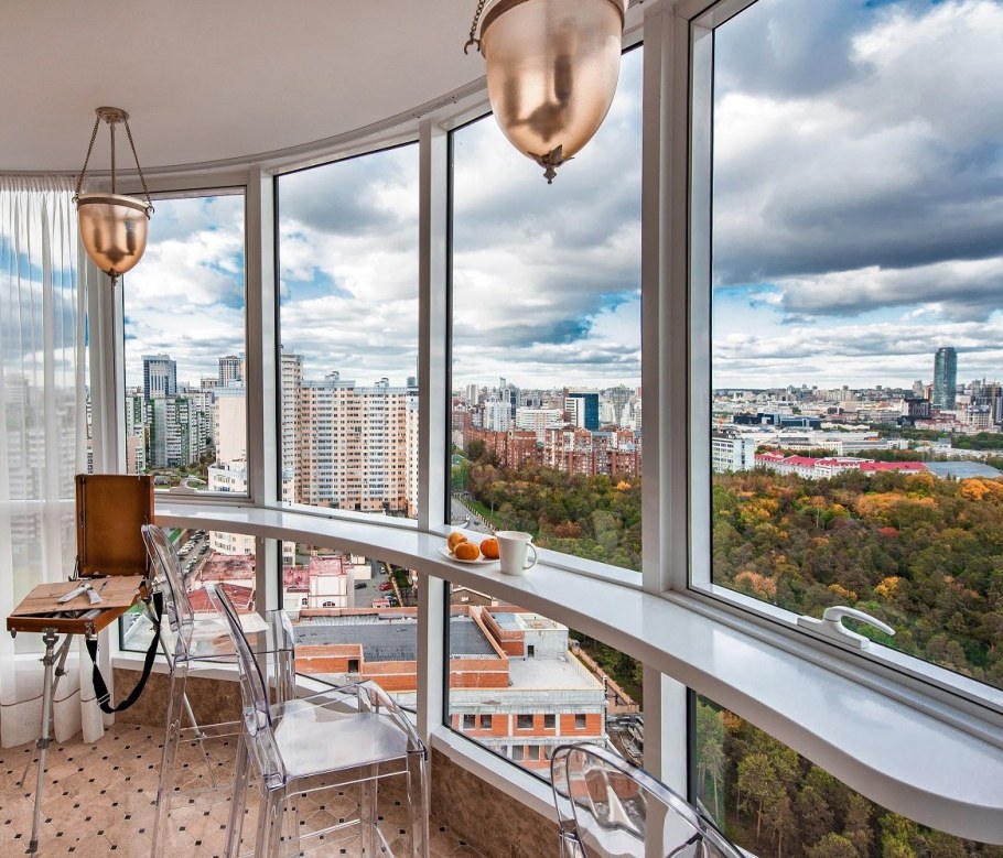 Лоджия с барной стойкой