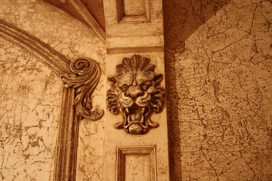 Фотостудии с лепниной