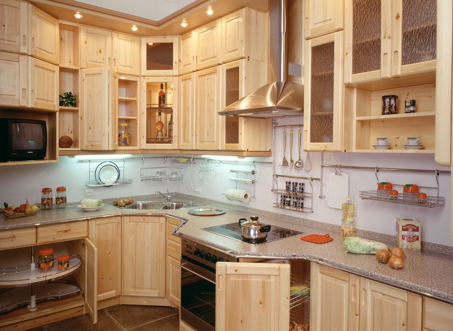 Кухня Гретта из сосны