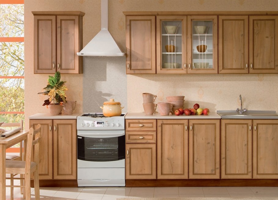 Кухня из сосны крашенная