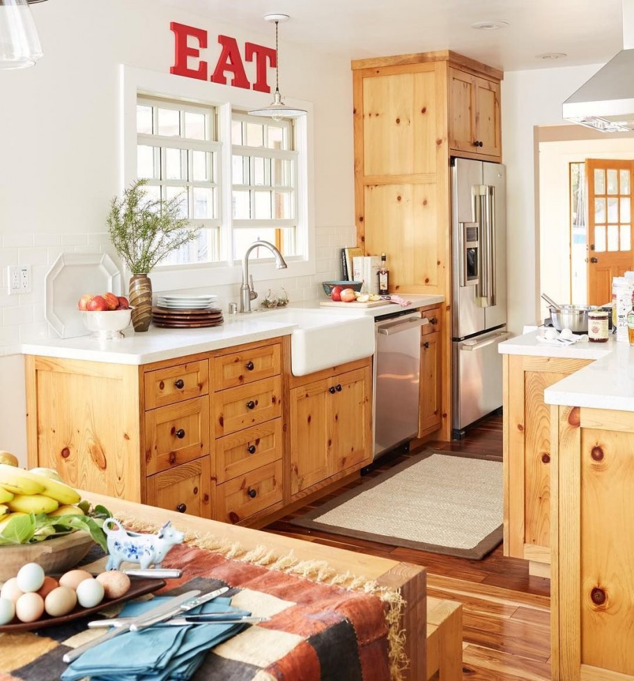 Кухня СКАЙДА 1 из массива сосны