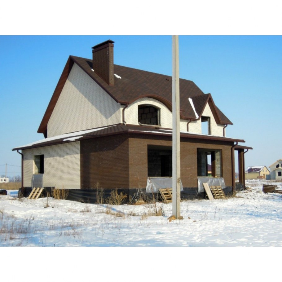 Дом из облицовочного кирпича