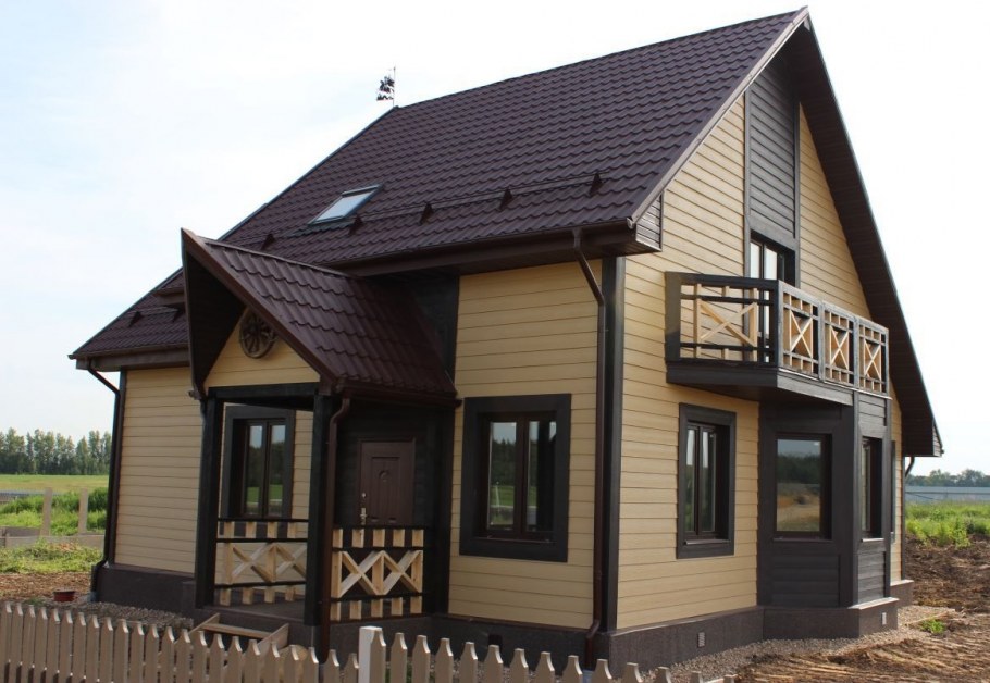 Бежевые фасады домов