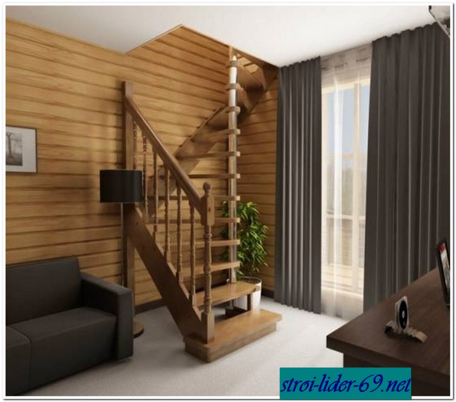 Лестница на второй этаж на даче