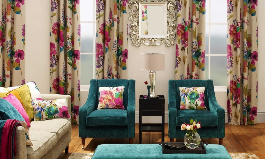 Шторы с цветами в интерьере