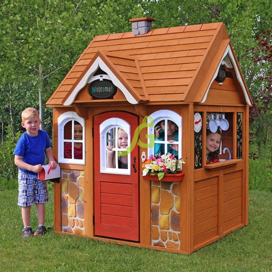 Детские домики на участке