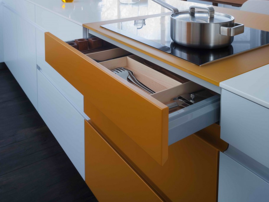 Ручка профиль Blum