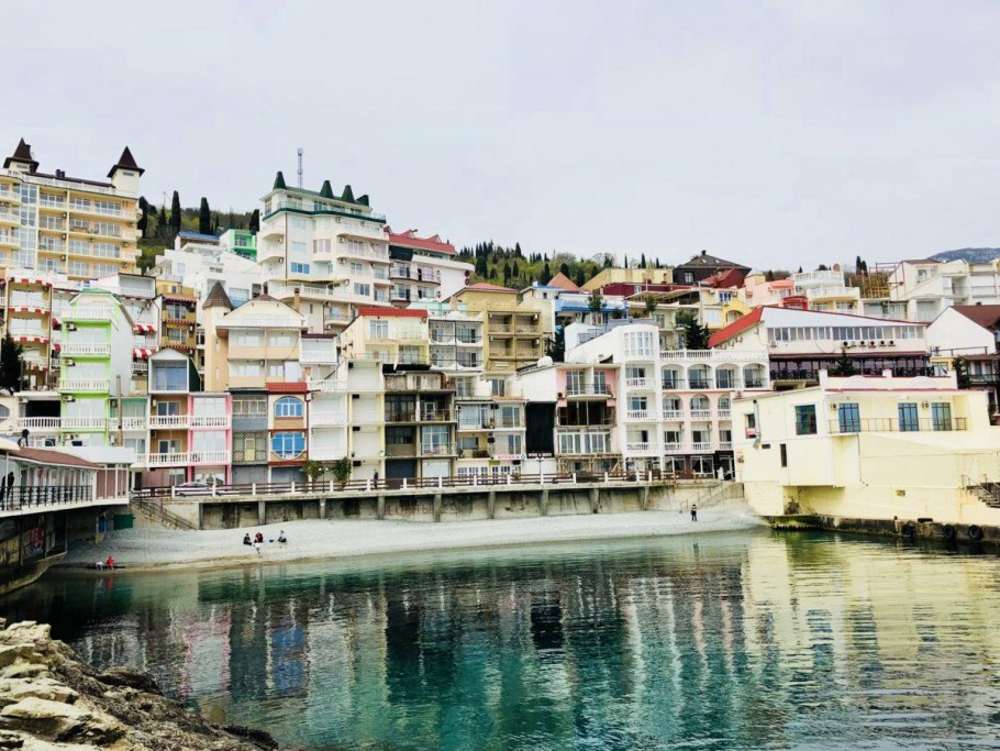 Набережная поселка Утес Алушта