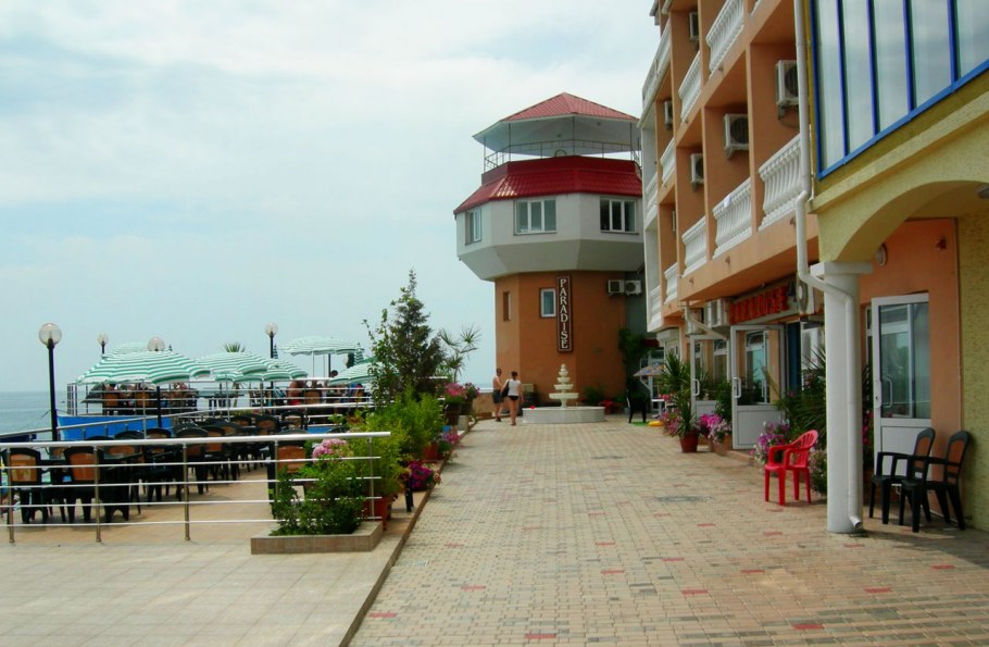 Поселок Утес эллинги