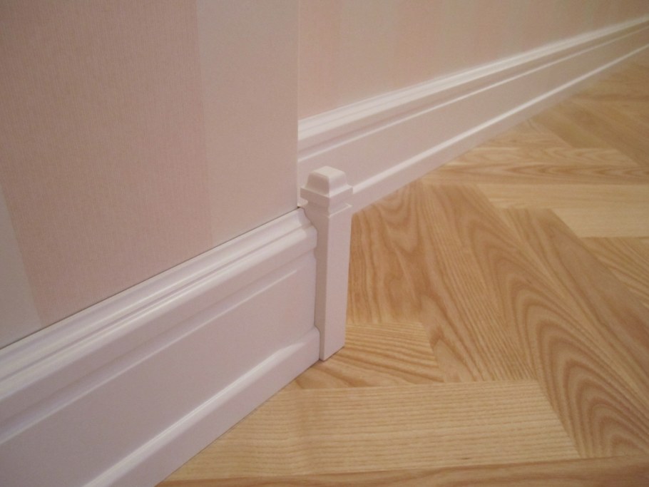 Еврозапил плинтус МДФ