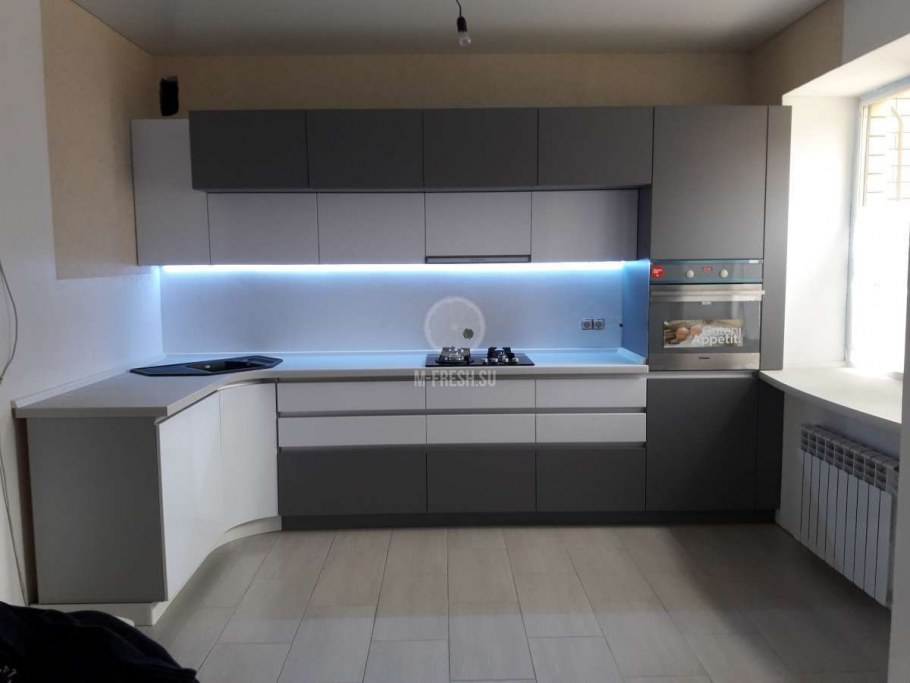 Кухонный гарнитур угловой без ручек