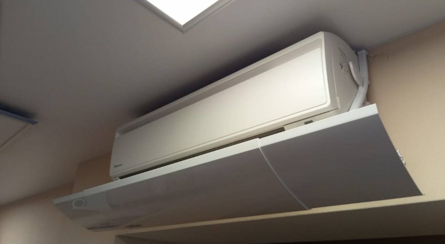 Замаскировать кондиционер декор