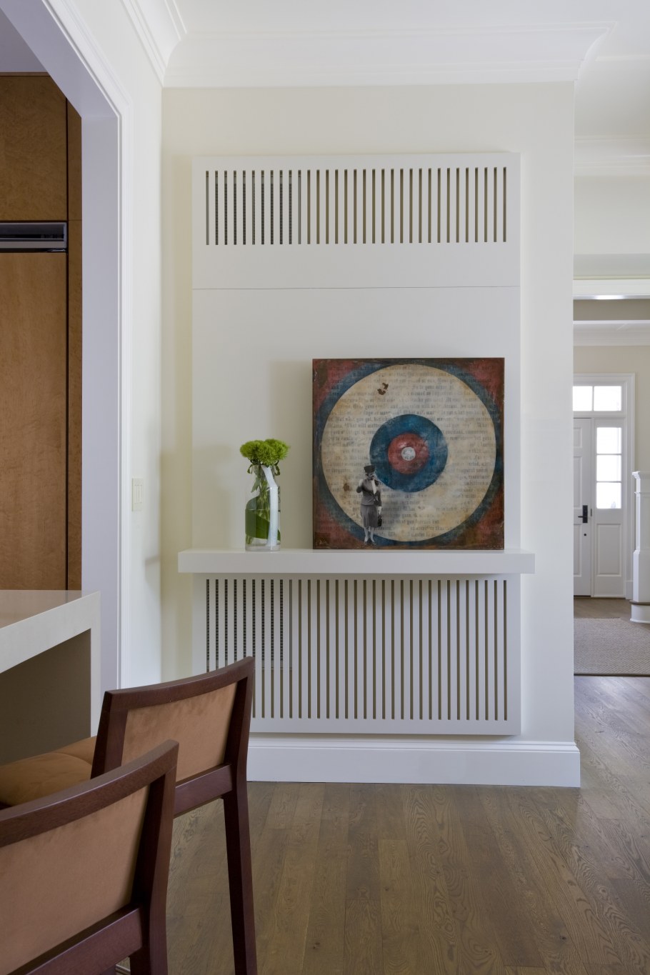 Мебель для скрытия проводов от телевизора на стену