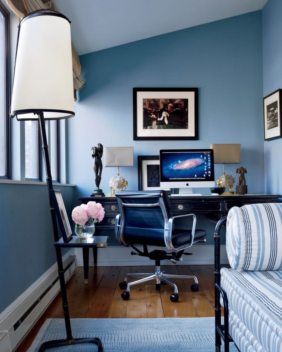 Комната с компьютером