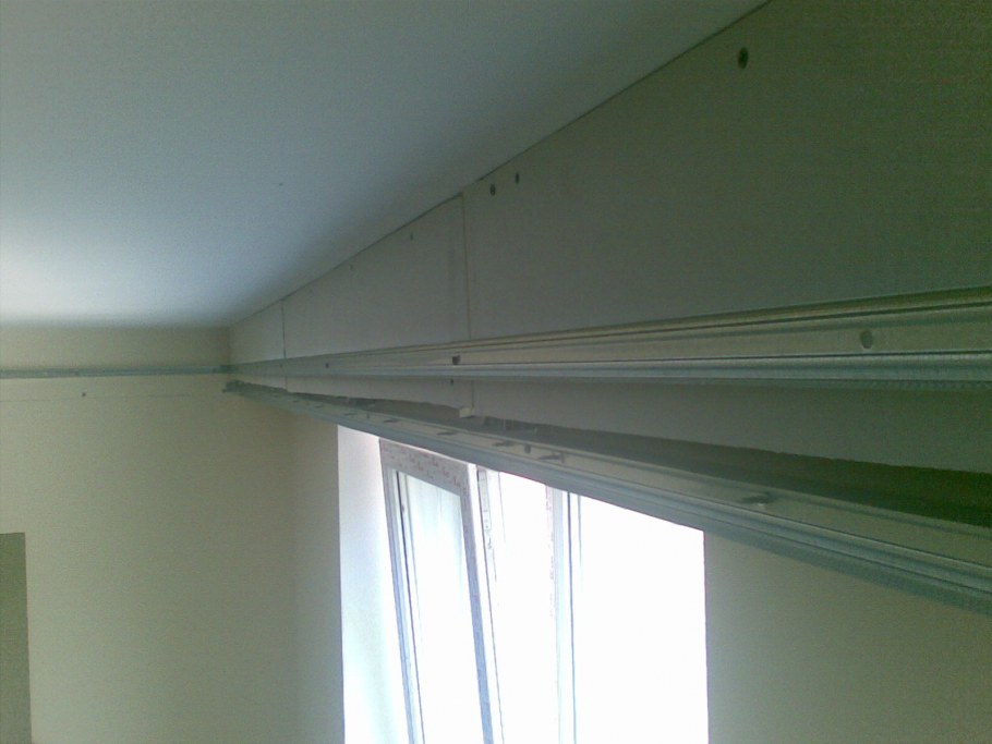 Подшторник из гипсокартона каркас