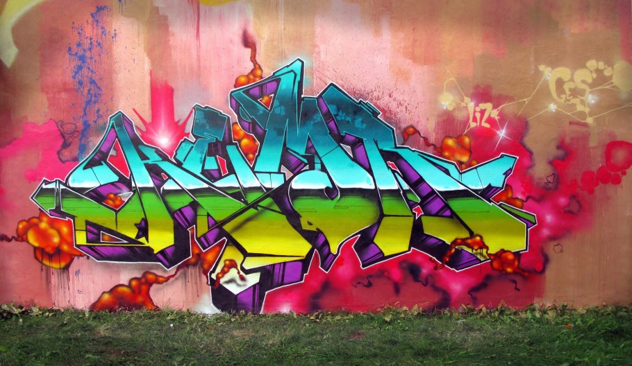 Розовое граффити