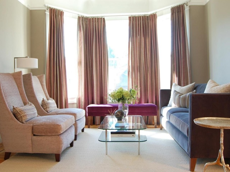 Шторы в эркере для гостиной