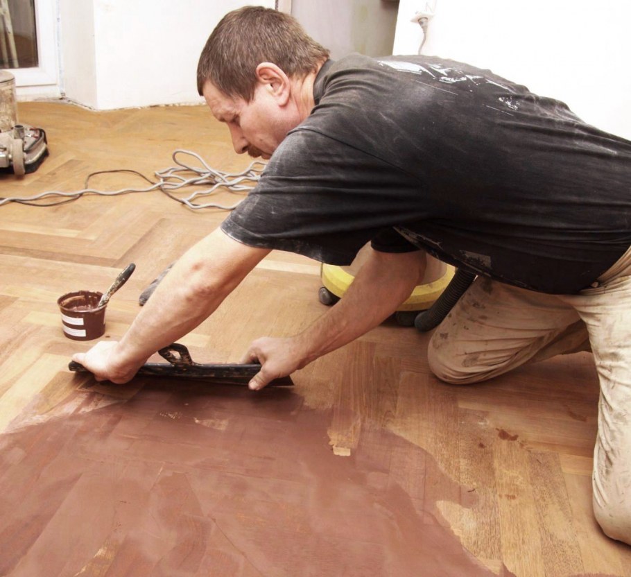 Шпаклевка старого паркета