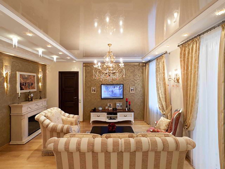 Потолок в классическом стиле