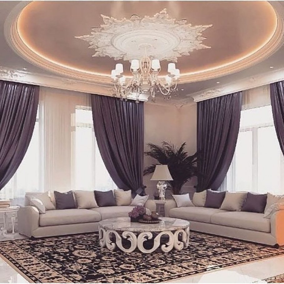 Потолок в гостиной