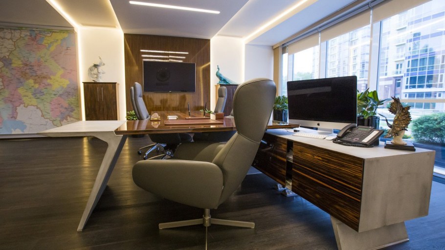 Компьютерный стол в стиле Минимализм