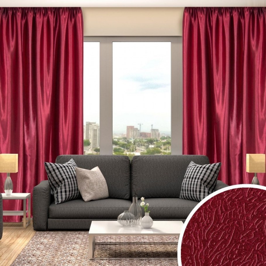 Гостиная с яркими акцентами