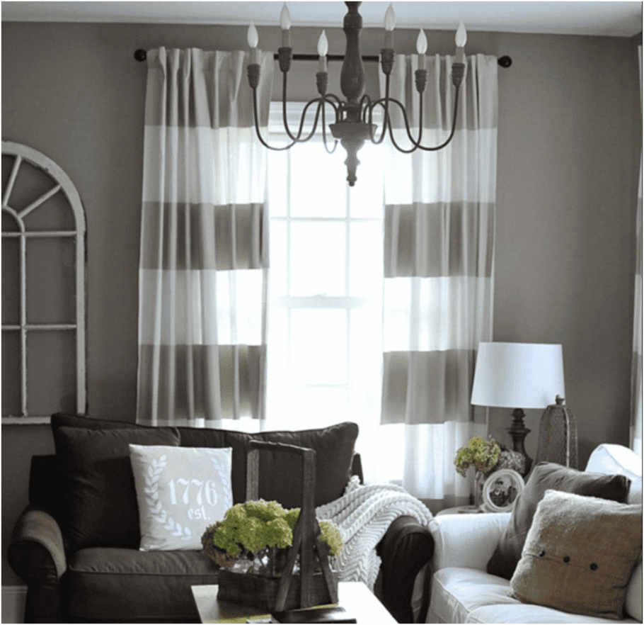 Светло сиреневый диван