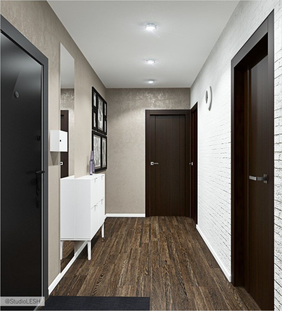 Коридор с темным полом