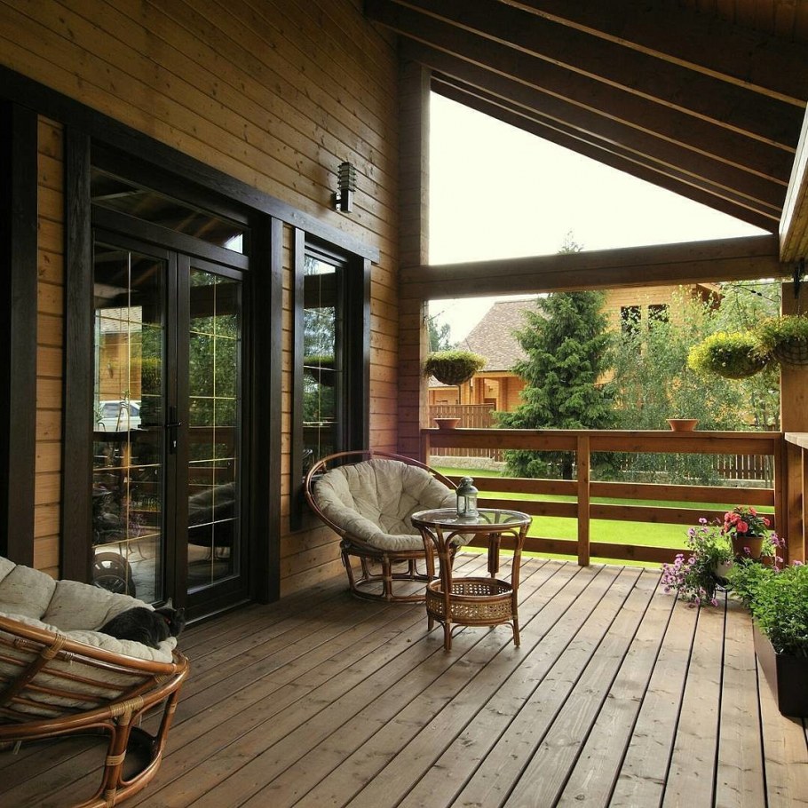 Веранда из дерева