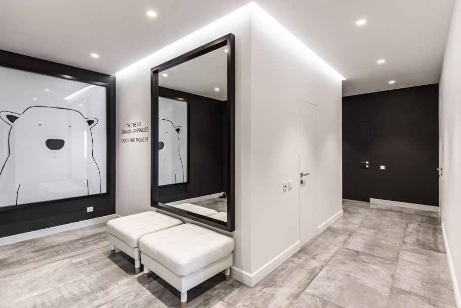 Прихожая Неоклассика и арт деко