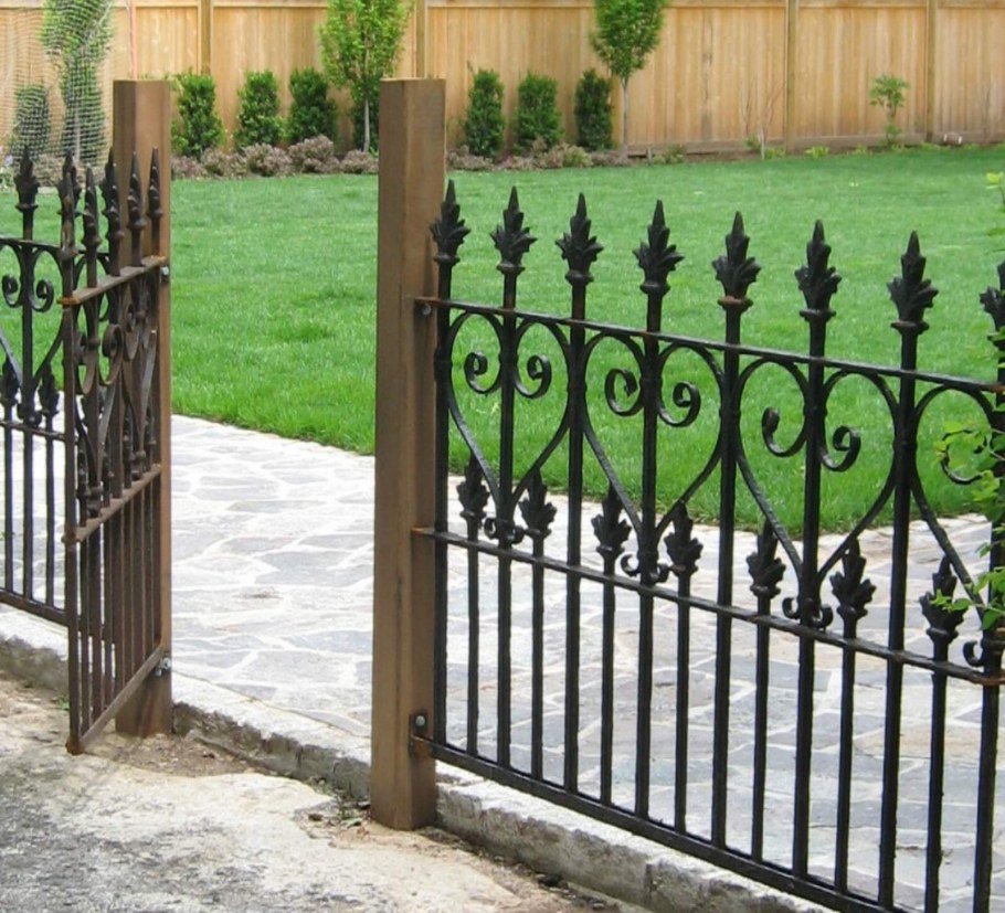 Псевдокованные заборы