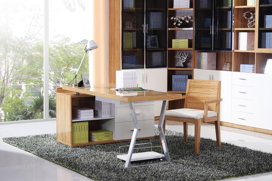 Письменный стол домашний офис