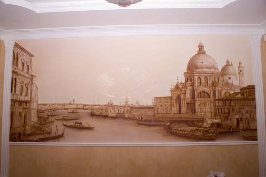 Настенная живопись в интерьере