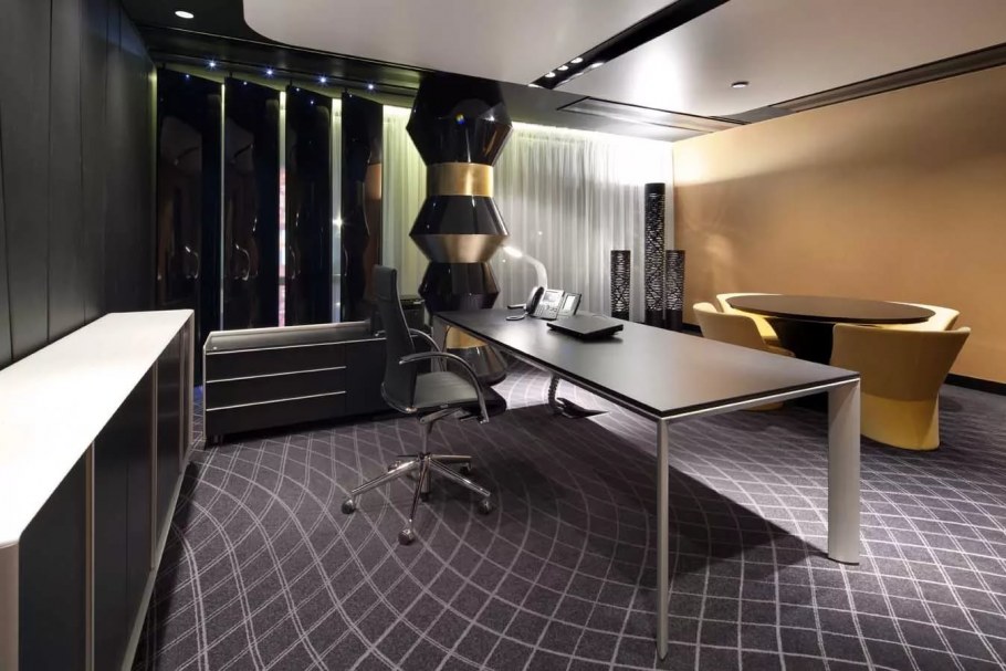 Чёрно-белый стиль в интерьере