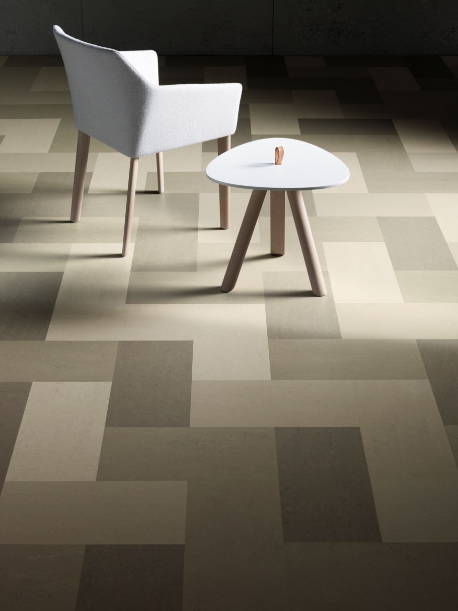 Линолеум квадратами