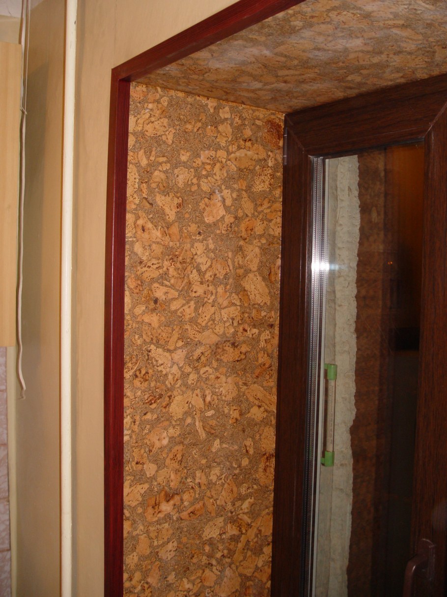 Зашивка откосов входной двери