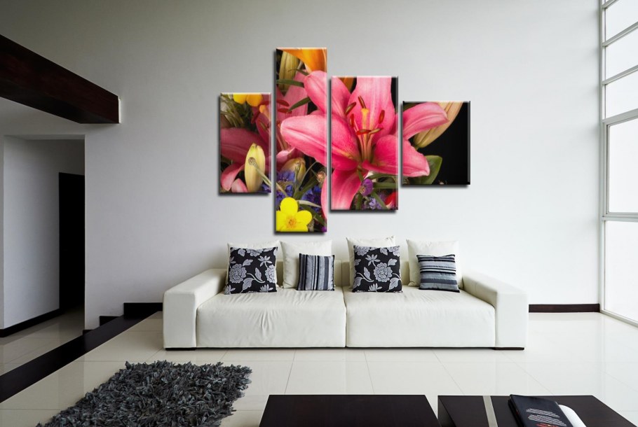 Картины над диваном