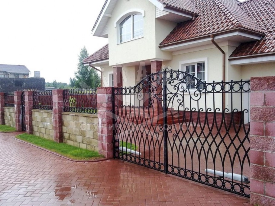 Палисадник из профнастила