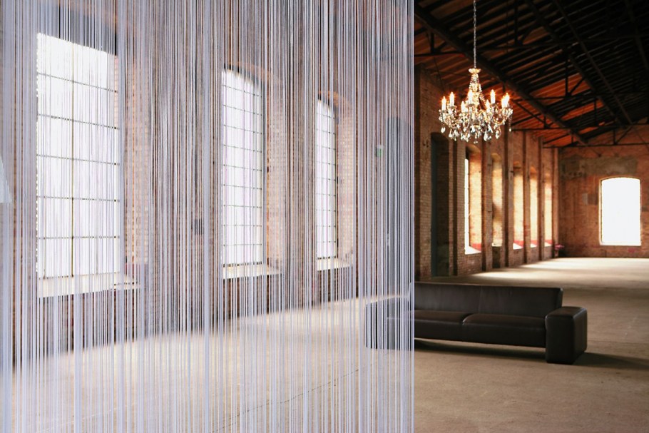 Нитяные шторы с портьерами