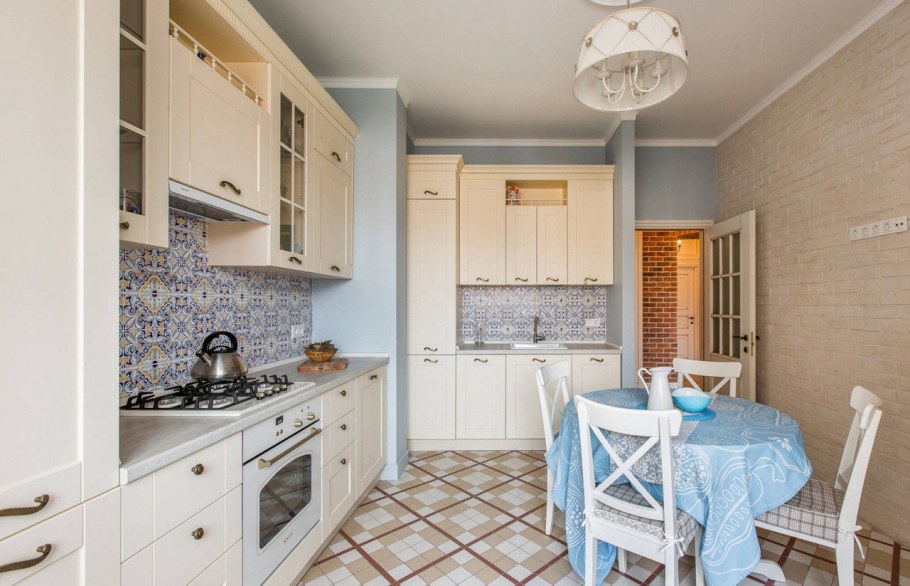 Кухня 10кв.м. с балконом в стиле Прованс